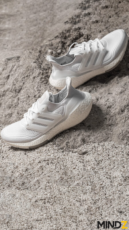 ویژگی های کفش Adidas Ultra boost 21